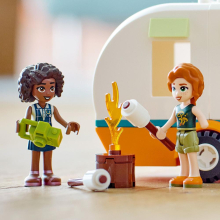                             LEGO® Friends 41726 Prázdninové kempování                        