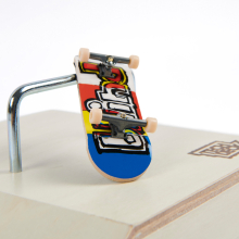                             Spin Master Tech Deck dřevěná rampa s fingerboardem                        