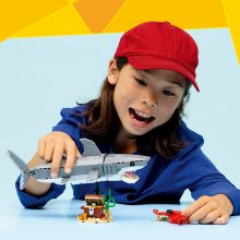                             LEGO® Creator 31381 Divoký žralok a truhlica s pokladom                        