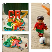                             LEGO® Editions 43012 Cristiano Ronaldo – Hviezdne momenty futbalu                        