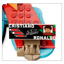                             LEGO® Editions 43012 Cristiano Ronaldo – Hviezdne momenty futbalu                        