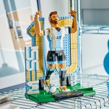                             LEGO® Editions 43015 Lionel Messi – Futbalová legenda                        