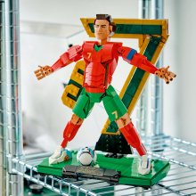                             LEGO® Editions 43016 Cristiano Ronaldo – Futbalová legenda                        