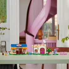                             LEGO® Animal Crossing™ 77050 Nook's Cranny a dom Rosie                        