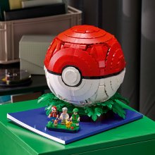                             LEGO® Pokémon™ 72154 Poké Ball s ikonickými momentmi Trénerov                        