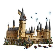                             LEGO® Harry Potter™ 71043 Rokfortský hrad                        
