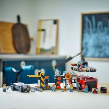                             LEGO® City 60472 Vrakovisko s autami                        