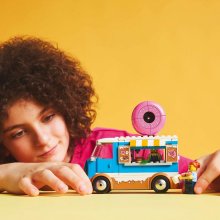                             LEGO® City 60452 Truck s donutmi                        