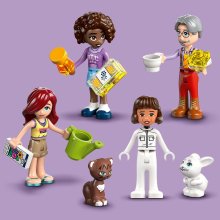                             LEGO® Friends 42669 Dom včelárov a kvetinová záhrada                        