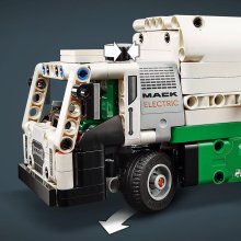                             LEGO® Technic 42167 Smetiarske vozidlo Mack® LR Electric                        