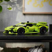                             LEGO® Technic 42161 Lamborghini Huracán Tecnica                        