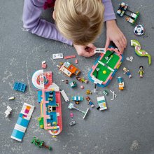                             LEGO® Friends 41744 Športové stredisko                        