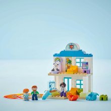                             LEGO® DUPLO® ǀ Disney 10449 Prvá návšteva u lekára                        