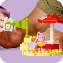                             LEGO® DUPLO® 10432 Prasiatko Peppa a výlet na loďke                        