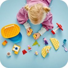                             LEGO® DUPLO® 10432 Prasiatko Peppa a výlet na loďke                        