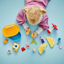                             LEGO® DUPLO® 10432 Prasiatko Peppa a výlet na loďke                        
