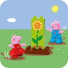                             LEGO® DUPLO® 10431 Prasiatko Peppa – záhrada a dom na strome                        