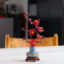                             LEGO® Botanicals 10369 Marhuľa japonská                        