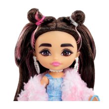                             Barbie Extra Minis - V kožúšku                        