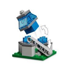                             LEGO® Minecraft® 21273 Balón v podobe ďasa a útok na dedinu                        