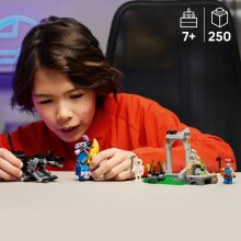                             LEGO® Fortnite® 77075 Peely a Sparkplug a ich táborisko                        