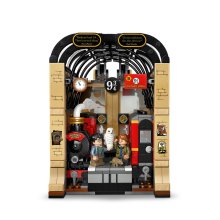                             LEGO® Harry Potter™ 76450 Knižná zarážka: Spešný vlak do Rokfortu                        