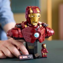                             LEGO® Marvel 76327 Busta Iron Man MK4                        