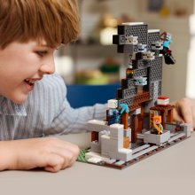                             LEGO® Minecraft® 21277 Krumpáčová baňa                        