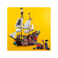                             LEGO® Creator 3 v 1 31109  Pirátská loď                        