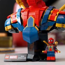                             LEGO® Super Heroes 76326 Busta Iron Spider-Mana                        