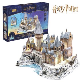 CubicFun - Puzzle 3D Harry Potter: Zasnežený Rokfortský hrad s LED osvetlením 202 dielikov